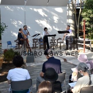 リコーダーの音、表現豊かに　ＥＧＧでコンサート(2022-10-09)