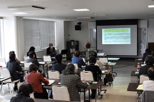 SDGsの特徴を解説 釧路管内女性大会(2022-11-16)