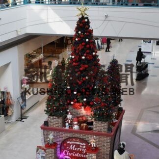 Ｘマスツリー点灯　イオンモール釧路昭和(2022-11-06)