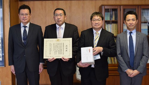 釧北陽高に税務署長表彰 租税教育の推進に功績(2022-11-16)