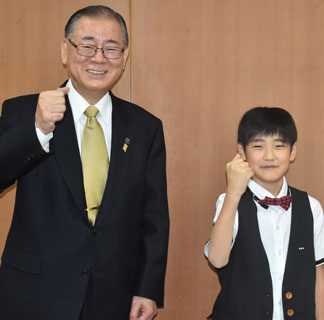 根室北斗小・佐藤君、エレクトーン全国決勝へ　「入賞目指し頑張る」(2022-11-27)