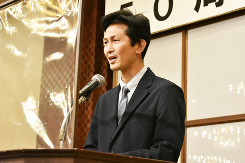 サッカー協会50周年祝う 地元少年団らに表彰(2022-11-15)