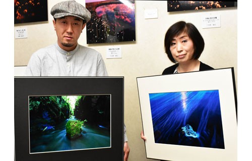 根室のアマ写真家2人の作品 全国カレンダーに採用(2022-11-18)