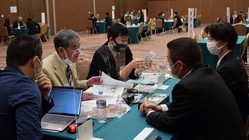 釧根産食品磨き上げ 相談会と商談会、専門家がアドバイス(2022-11-11)