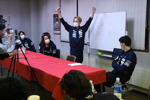 クレインズ初オンラインイベントにファン笑顔(2022-11-13)