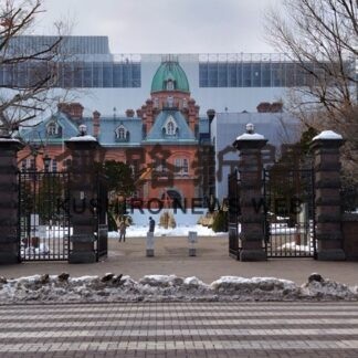 まるで実物写真シート設置　道庁赤レンガ庁舎　(2022-12-28)