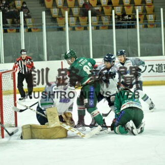 クレインズ大勝　序盤から猛攻、東北に４－１_1(2022-12-26)