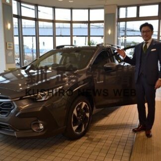 新型ＳＵＶ「クロストレック」先行展示　１７，１８日　スバル自動車　(2022-12-16)