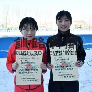 前田（白樺学園３年―中標津広陵）１５００で２位　スピード全道高校(2022-12-19)