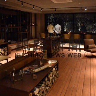 カフェラウンジあす開設　お宿欣喜湯「別邸忍冬」くつろぎの空間演出(2022-12-02)