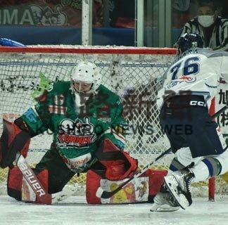 クレインズＰＳ戦制す　アジアリーグ、全日本の借り返す_1(2022-12-25)