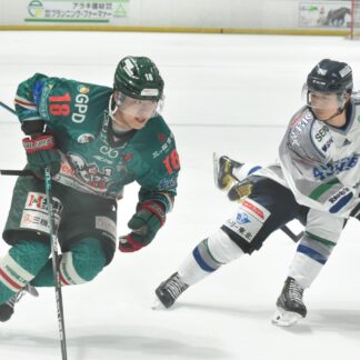 ②新谷コーチ期待のルーキー　キーマンはＦＷ青山選手　(2023-01-25)