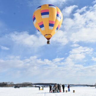 熱気球で浮遊飛行　空からの景色楽しむ(2023-01-09)