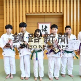 標茶少年団 小学生の部Ｖ　中学生の部は白糠少年団　柔道釧根予選(2023-01-15)