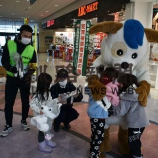 １１０番正しい利用を　釧路署が啓発活動(2023-01-11)