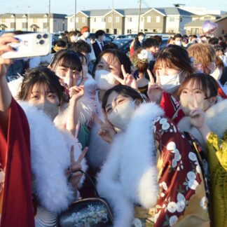 釧根２０歳のつどい　大人への責任感持ち_1(2023-01-09)