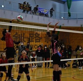 Ｊ―Ｓｐｉｒｉｔｓ、釧路ＡＴ１制す　釧路西ロータリーク会長杯小学生バレー(2023-02-21)