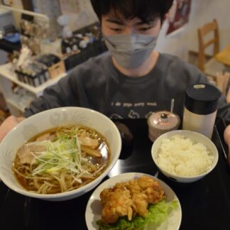 くまねこ食堂、ラーメンセット開始(2023-02-17)