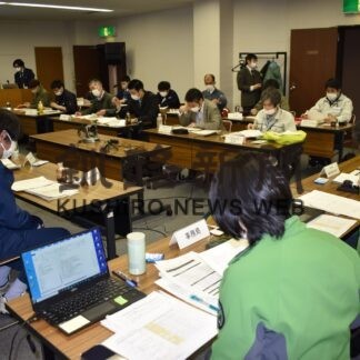 シカの樹皮被害激増３．５倍　２２年阿寒湖温泉地区(2023-02-14)