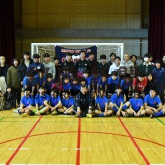 チームとの別れ惜しむ　小学サッカー、釧路南ＦＣ解散式(2023-03-19)