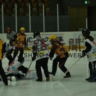 長靴アイスで交流深める　釧路市内６チーム熱戦(2023-03-14)