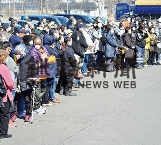 選挙サンデー熱く訴え 道義選　７氏、住宅街などで演説(2023-04-03)