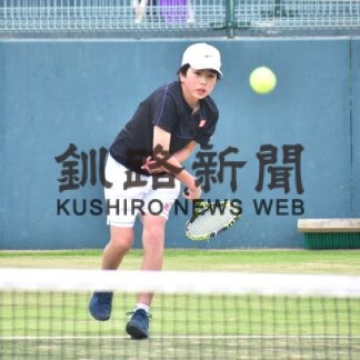 小嶋、女子１８歳以下の部で単複２冠　テニス会長杯(2023-04-24)