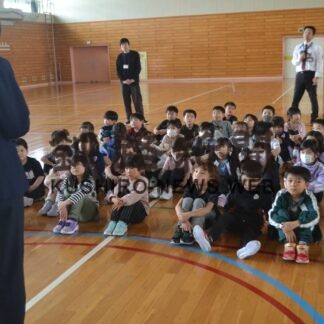 芦野小で交通安全教室(2023-05-18)