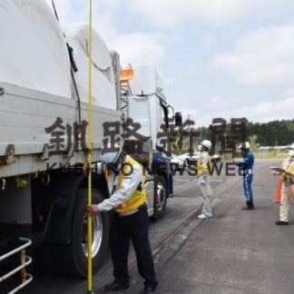 特殊車両２台を指導　釧路開建が取り締まり(2023-05-18)