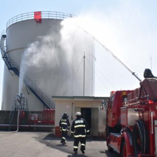 万が一に備え合同消火訓練　根室市危険物安全協会と消防本部【根室】(2023-06-11)