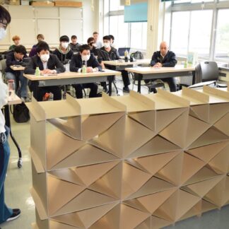 高専生が段ボールベッド製作挑戦【釧路市】(2023-06-09)