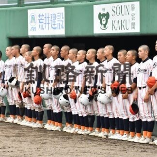 武修館４強逃す　士別翔雲に７―１０　高校野球北大会【旭川】(2023-07-17)