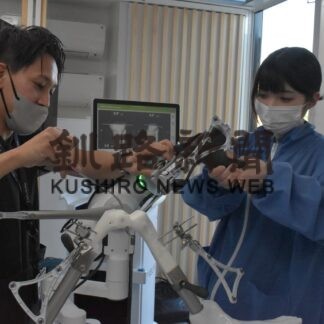 医療用ロボットを体験　釧路三慈会病院【釧路市】(2023-07-07)