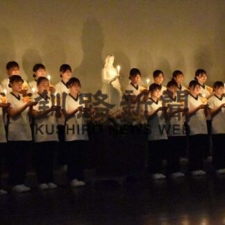 病院実習控え志新た　釧路労災看護学校宣誓式【釧路市】(2023-07-22)