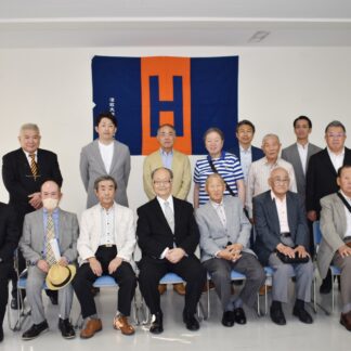 １７人親交温める　法大校友会支部が総会【釧路市】(2023-07-27)