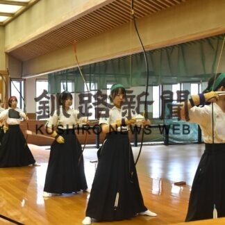 高校弓道、清水（釧北陽）２冠達成　女子の森田（標茶）も【釧路市】(2023-08-21)