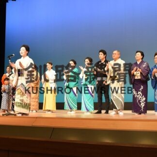 舞や唄で観客魅了　おさらい会【釧路市】(2023-08-09)