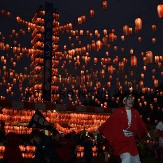 なかしべつ夏祭り開幕　町民らステージや花火楽しむ【中標津】(2023-08-13)