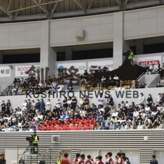 壁面広告でスポーツ普及　くしろアリーナ、収益で道具購入【釧路市】(2023-08-23)