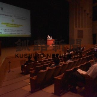 湖陵高で新学科説明会　制服も展示【釧路市】(2023-08-21)