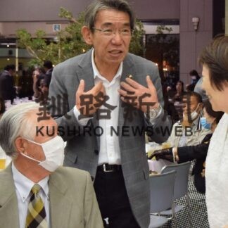 支援者、市政運営に期待　えびな大也後援会が釧路でビアフェスタ【釧路市】(2023-08-12)