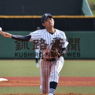 釧工 競り勝つ　高校野球秋季釧根支部予選【釧路市】_1(2023-09-26)