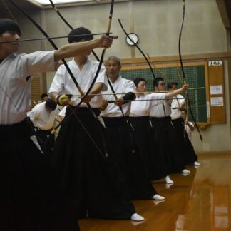 的狙い 一矢集中　弓道釧路市体育大会【釧路市】(2023-09-05)