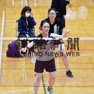 丹野と松下、１部単制す　バドミントン【釧路町】(2023-10-11)