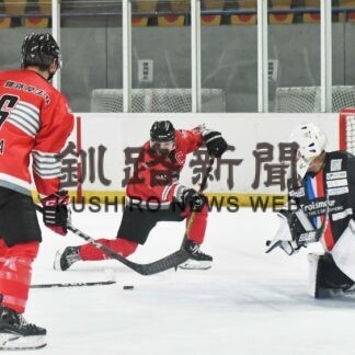 釧路厚生社 今季初白星　アイホ・Ｊ―ＩＣＥ【釧路市】(2023-10-02)