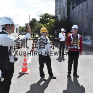 町発注工事の安全対策確認　労働災害防止パトロール【別海】(2023-10-08)