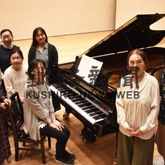 ピアノ連弾や歌披露　ディスクール・シュル・ピアノが22日、コンサート【釧路市】(2023-10-07)