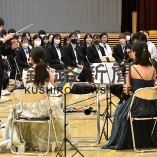 児童生徒ら音楽の魅力体感【弟子屈】(2023-10-17)