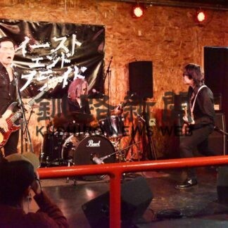 迫力ライブ 会場熱気　「Ｎ─ＰＬＵＳ」、４バンド招く【根室】(2023-11-06)