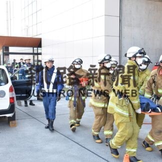 災害時の態勢確認　署長査閲実施【釧路市】(2023-11-21)